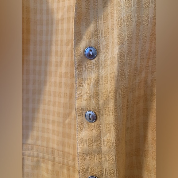 Yellow blouse - Picture 6 of 10